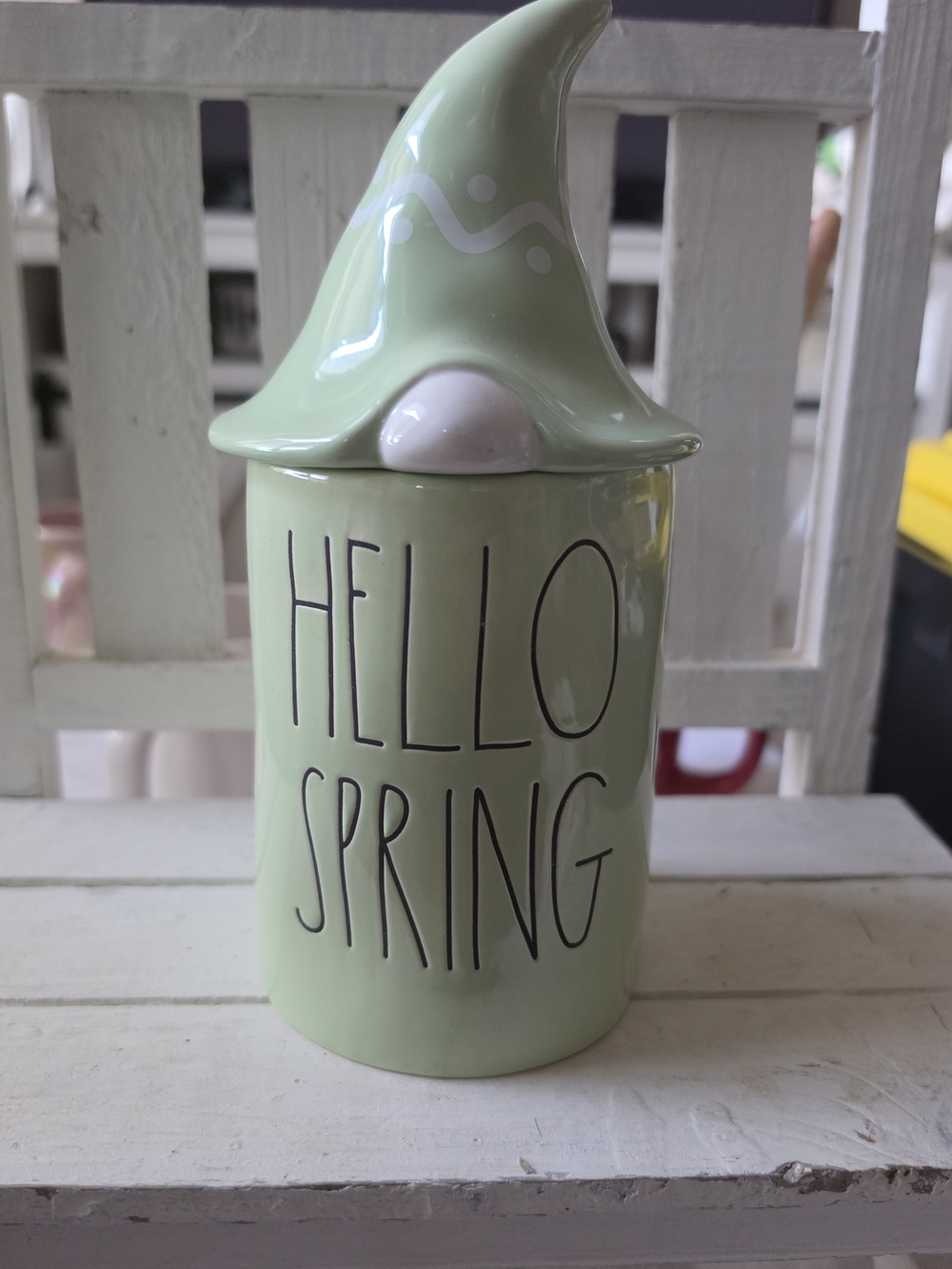 Rae Dunn Hello Spring Gnome Candle - Light Green